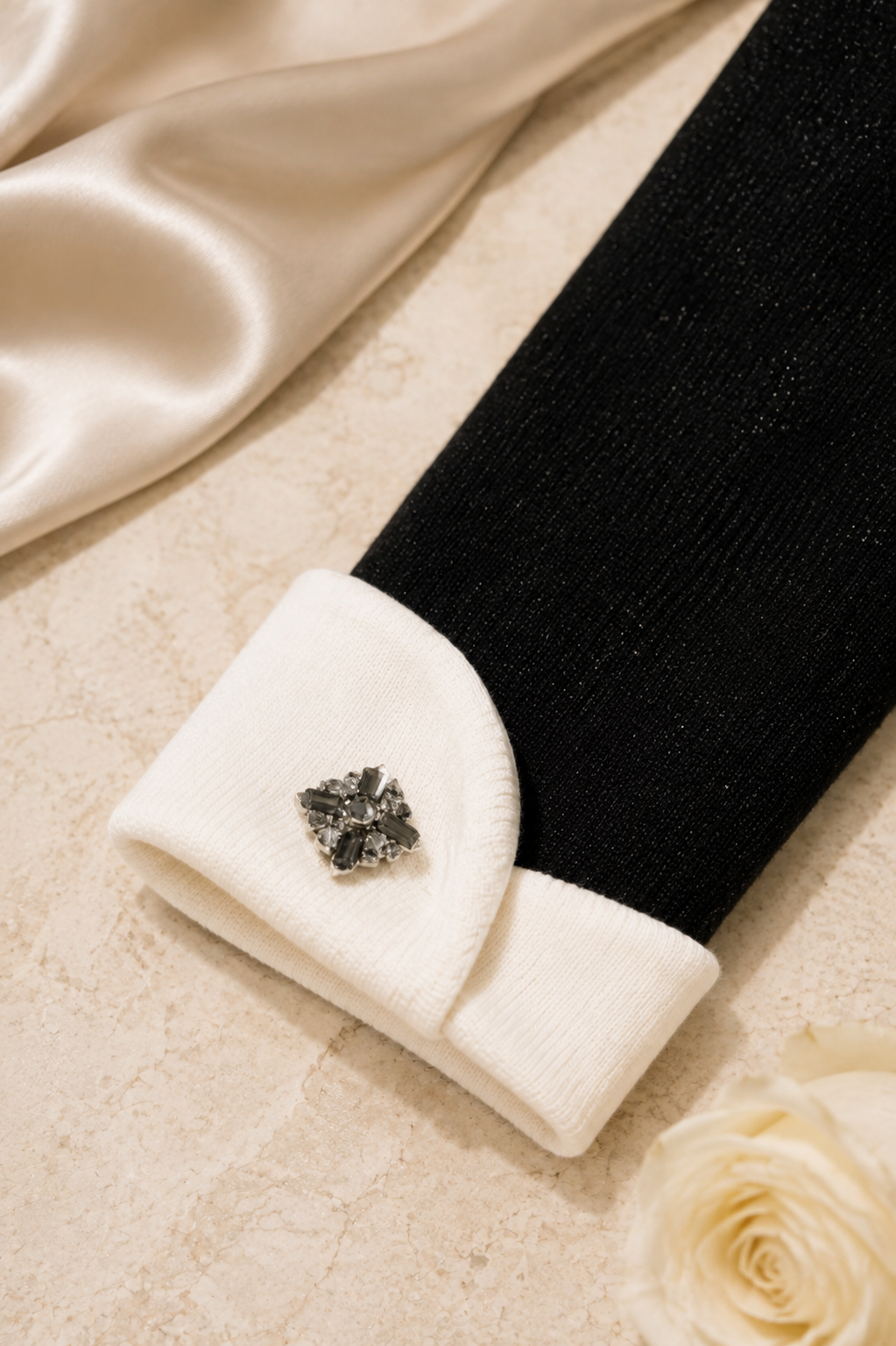 The Filippa Crystal Knit Set